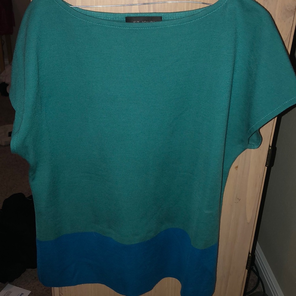 Sweater shirt.
